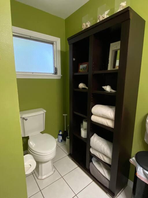 One Bed Suite Near Beaches And Downtown ซาราโซตา ภายนอก รูปภาพ