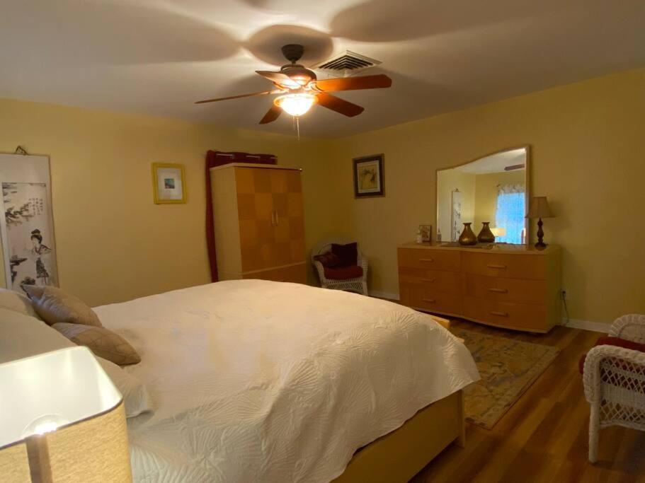 One Bed Suite Near Beaches And Downtown ซาราโซตา ภายนอก รูปภาพ
