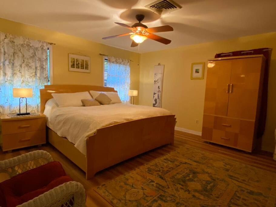 One Bed Suite Near Beaches And Downtown ซาราโซตา ภายนอก รูปภาพ
